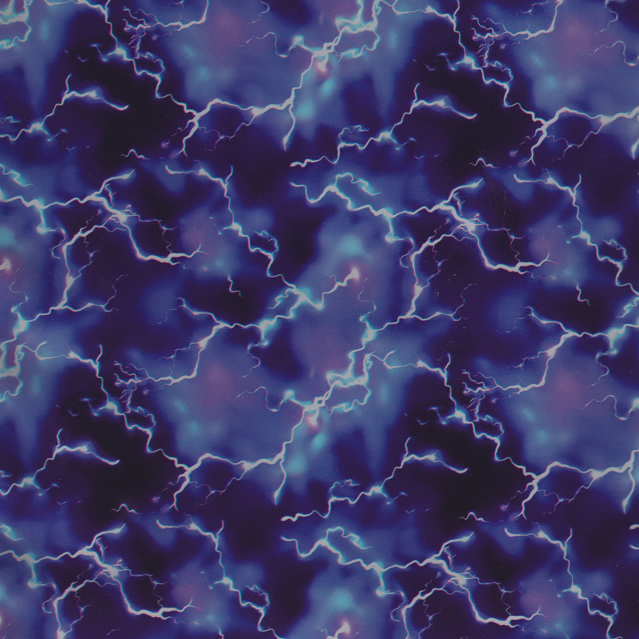 MetallicPurpleLightning_2048x.